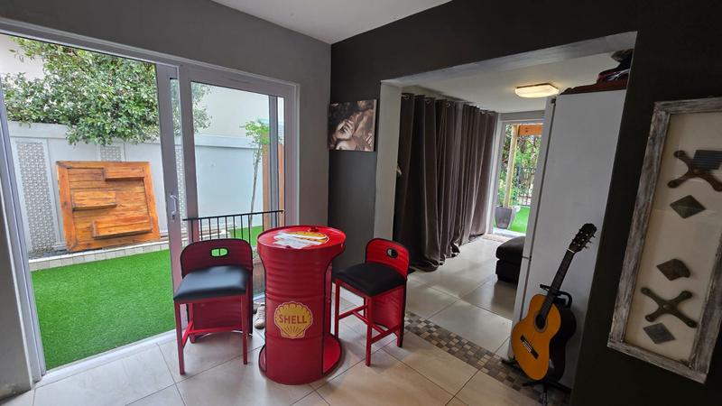 4 Bedroom Property for Sale in Somerset West Western Cape